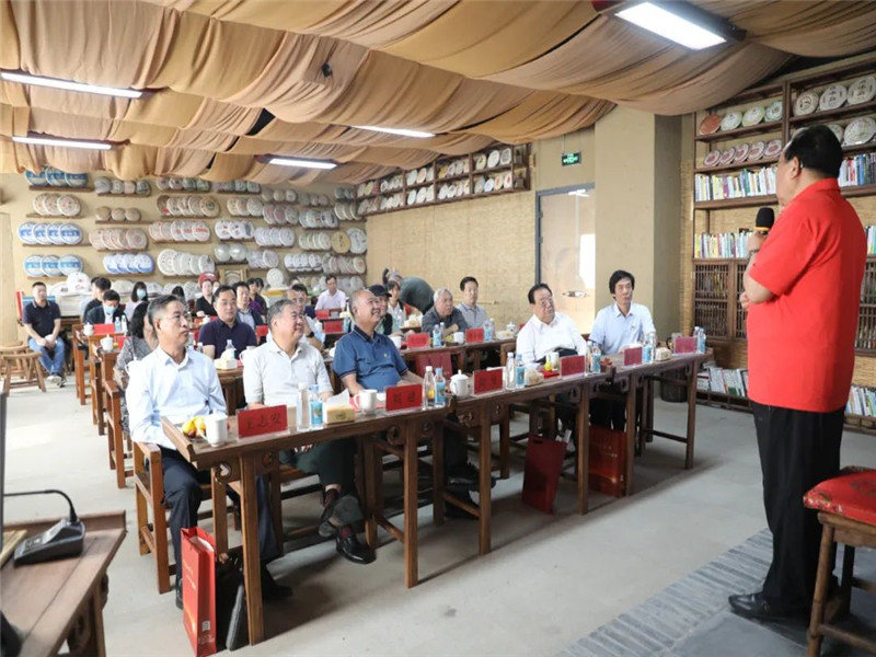 “雷锋宣讲团”成立仪式在三月雨顺利举办(图4)